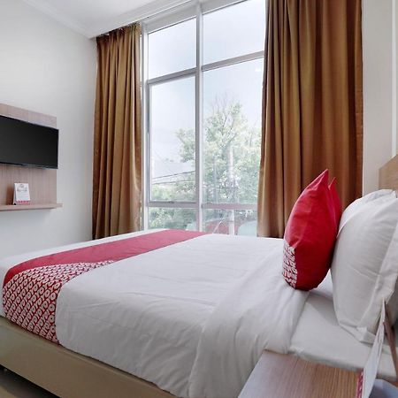 Oyo 415 The Kartini 8 Residence Jacarta Exterior foto