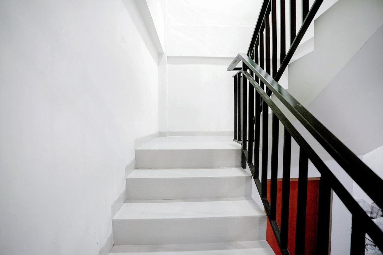 Oyo 415 The Kartini 8 Residence Jacarta Exterior foto