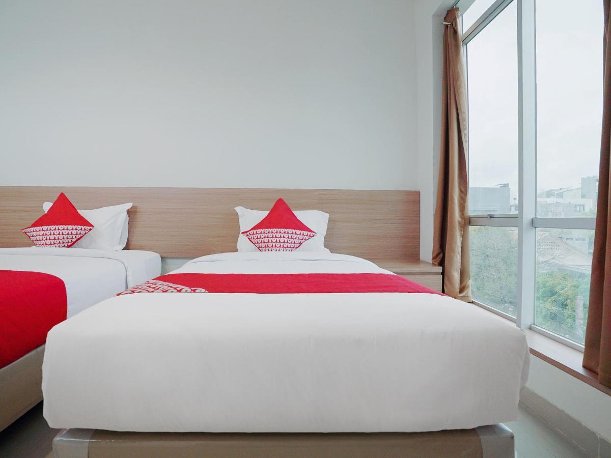 Oyo 415 The Kartini 8 Residence Jacarta Exterior foto