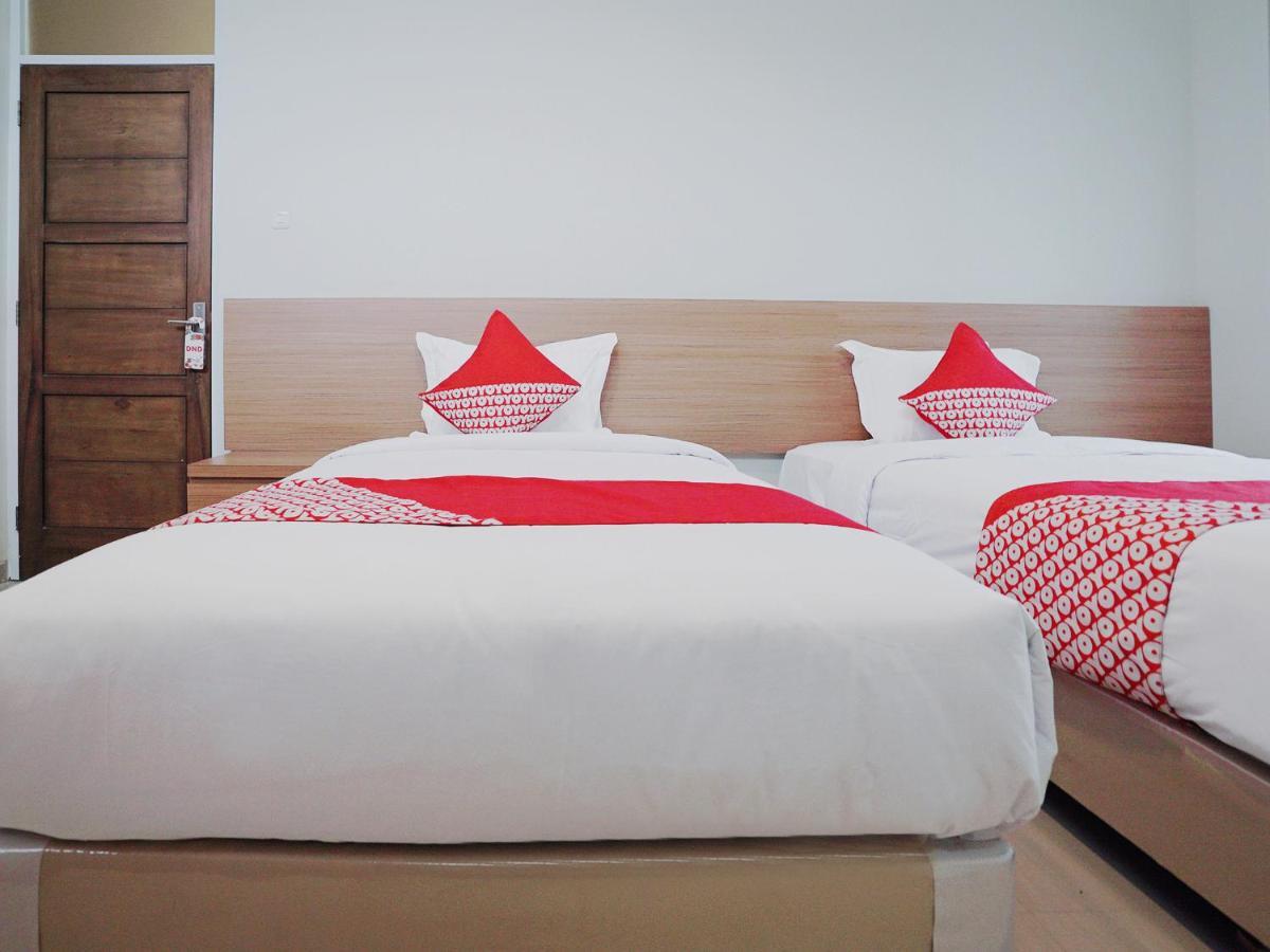 Oyo 415 The Kartini 8 Residence Jacarta Exterior foto