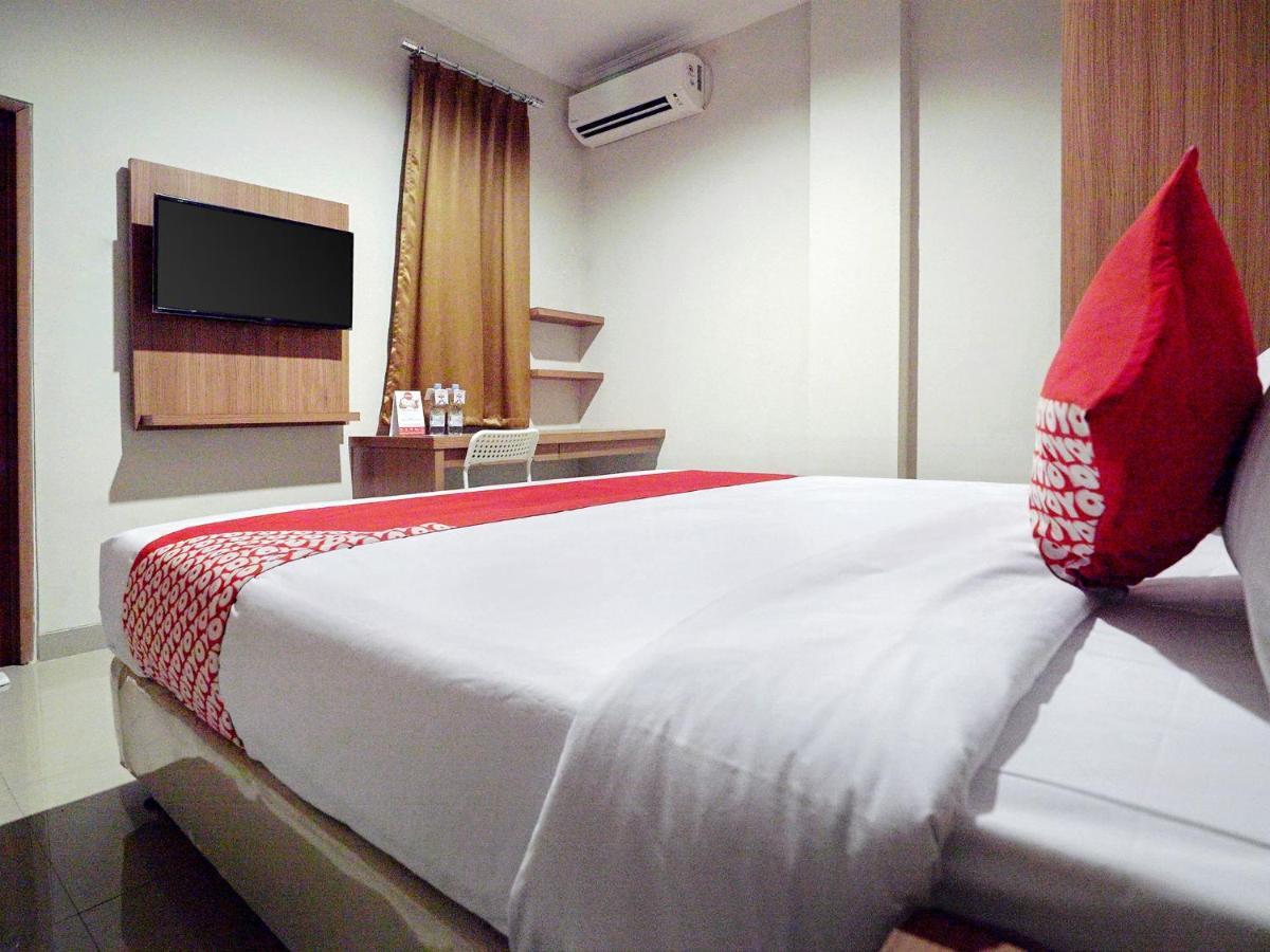 Oyo 415 The Kartini 8 Residence Jacarta Exterior foto