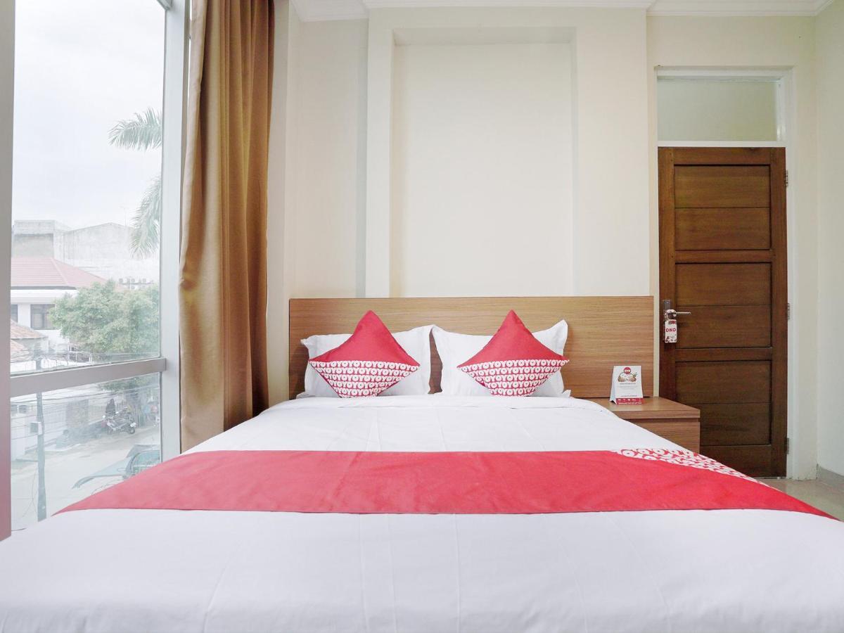 Oyo 415 The Kartini 8 Residence Jacarta Exterior foto