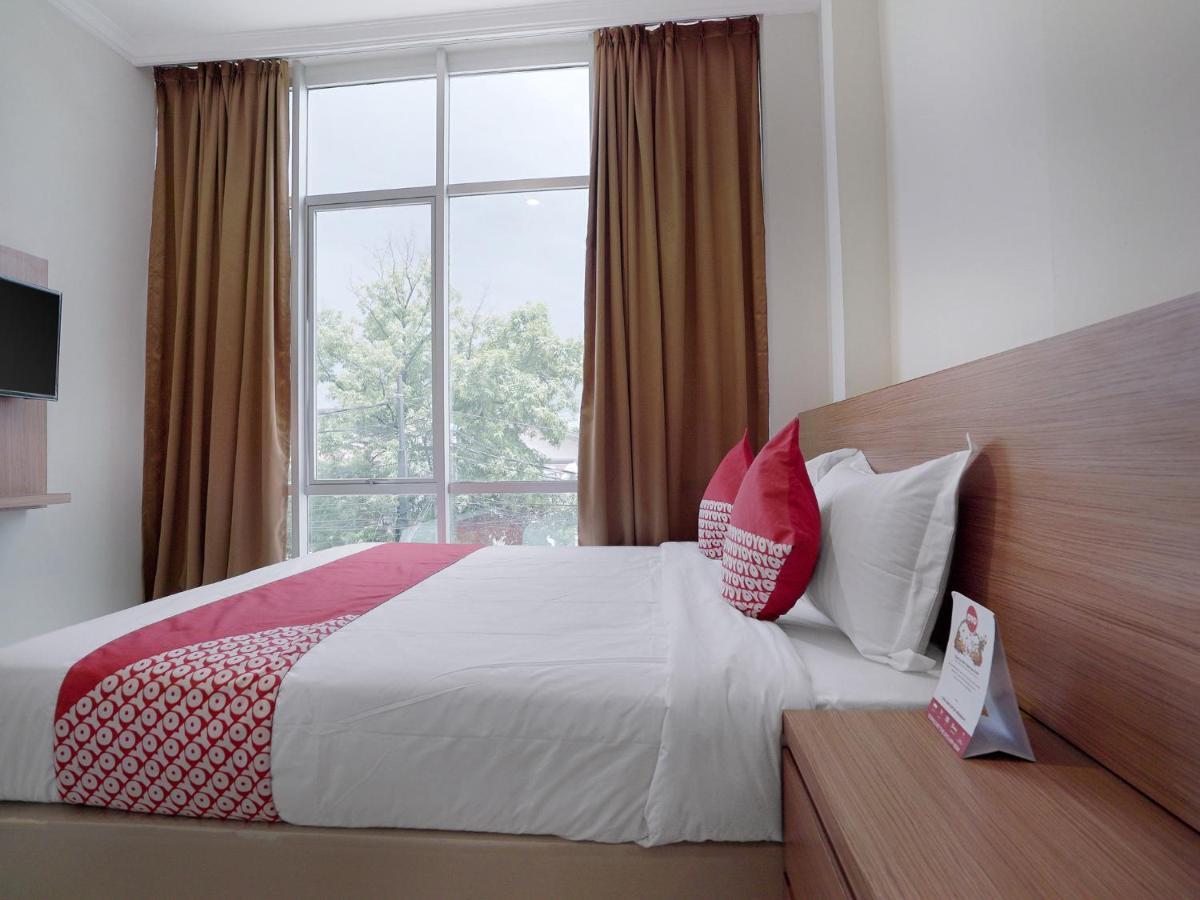 Oyo 415 The Kartini 8 Residence Jacarta Exterior foto