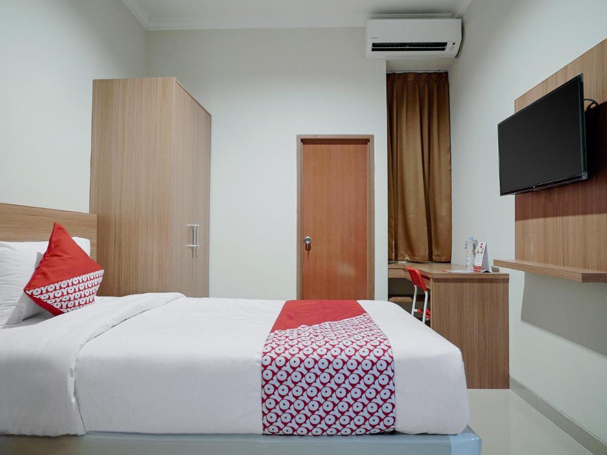 Oyo 415 The Kartini 8 Residence Jacarta Exterior foto