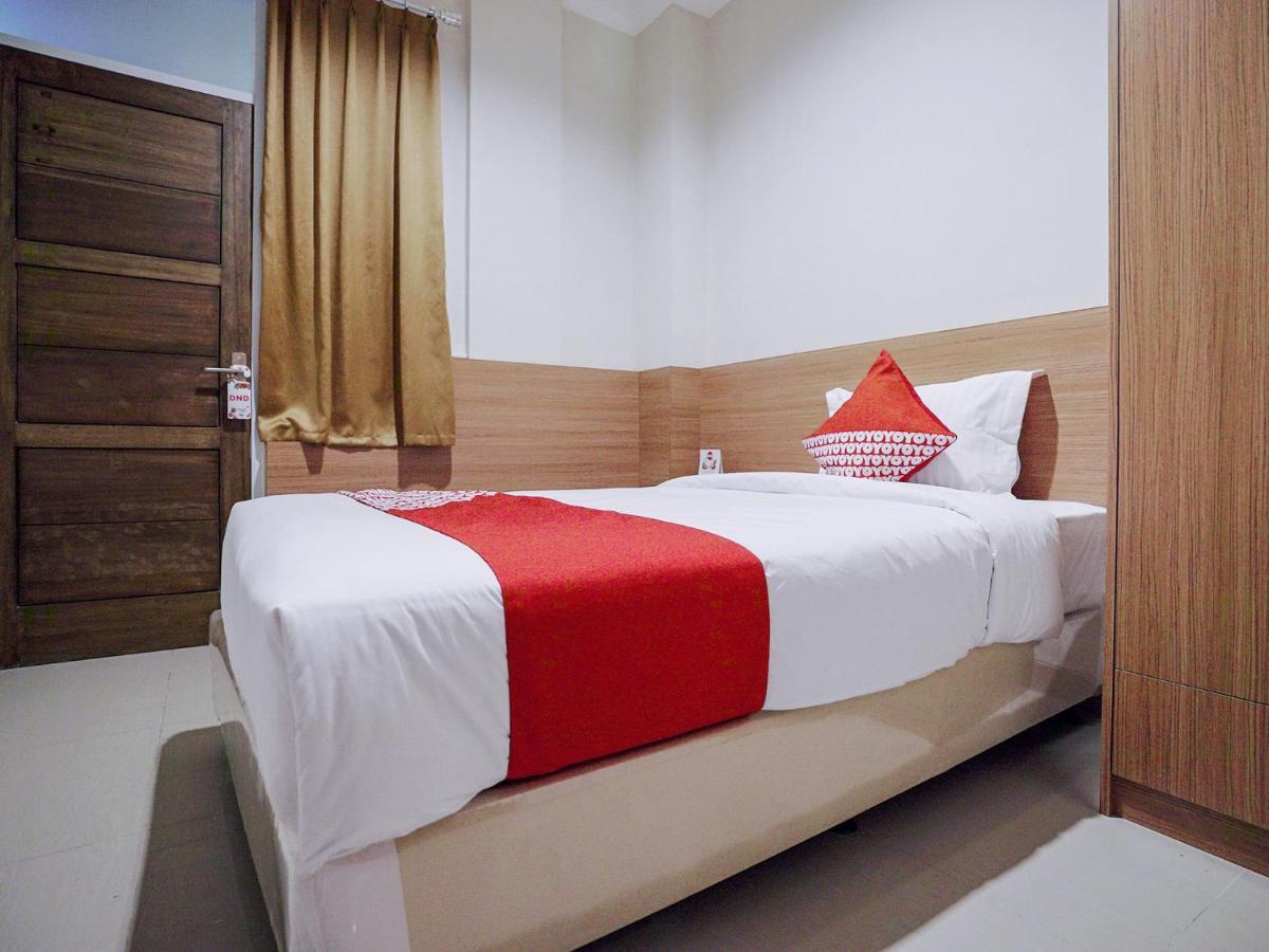 Oyo 415 The Kartini 8 Residence Jacarta Exterior foto